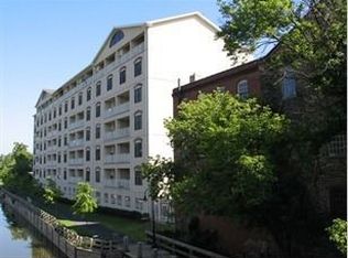 2 Leverington Ave #22, Philadelphia, PA 19127