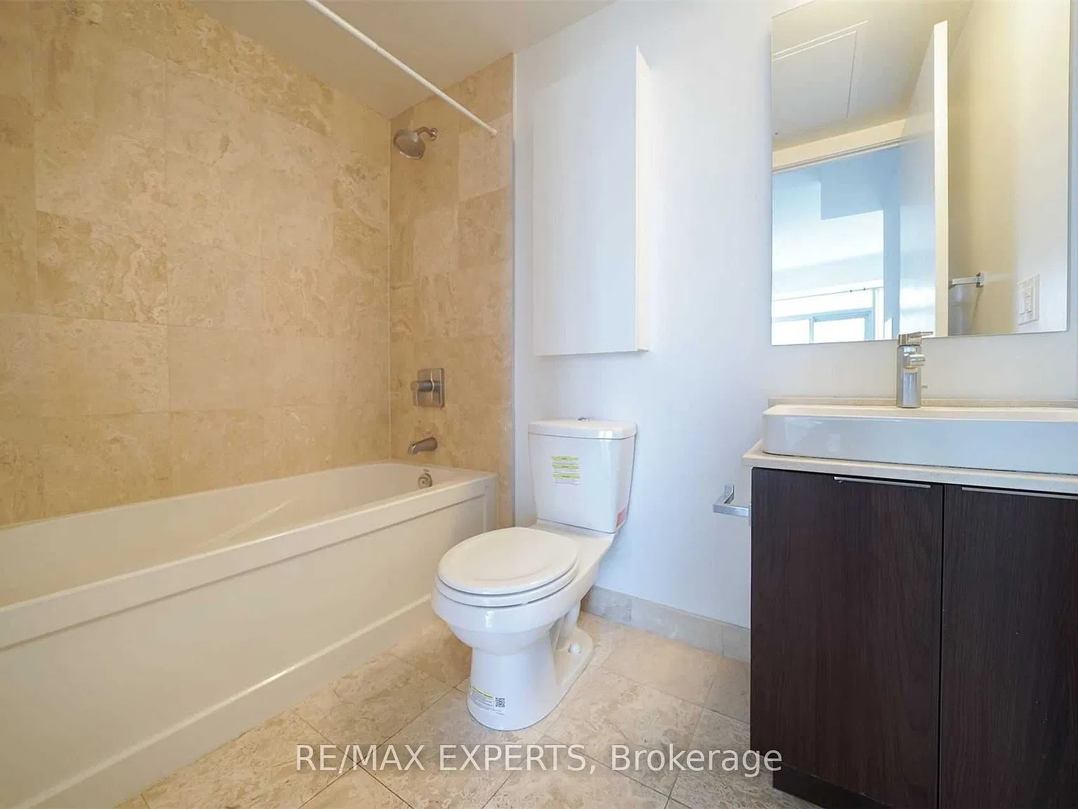2 bed, $2,950 — Photo 4