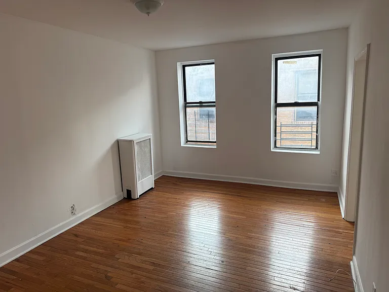 450 E 184th St #4C — Photo 6