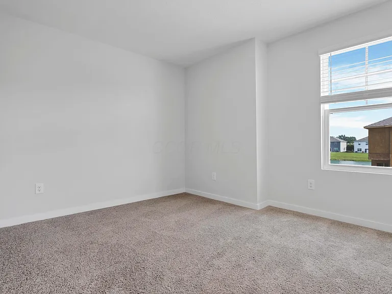 6302 Marinelli Dr N — Photo 29