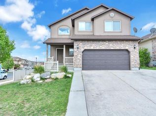 4615 S Cape Ridge Ln, West Valley City, UT 84128