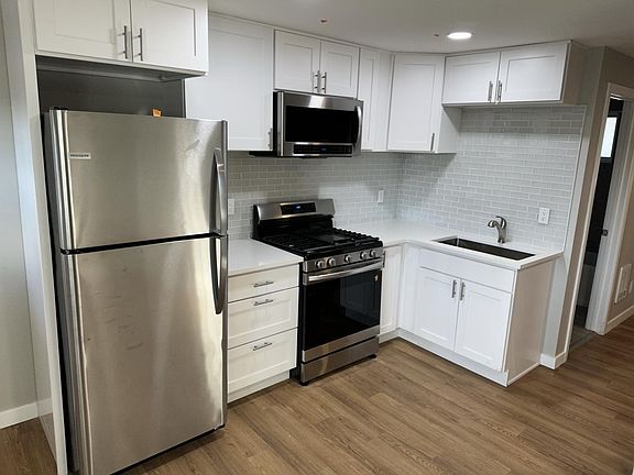 2nd image of 15202 Grant Ave SW #4