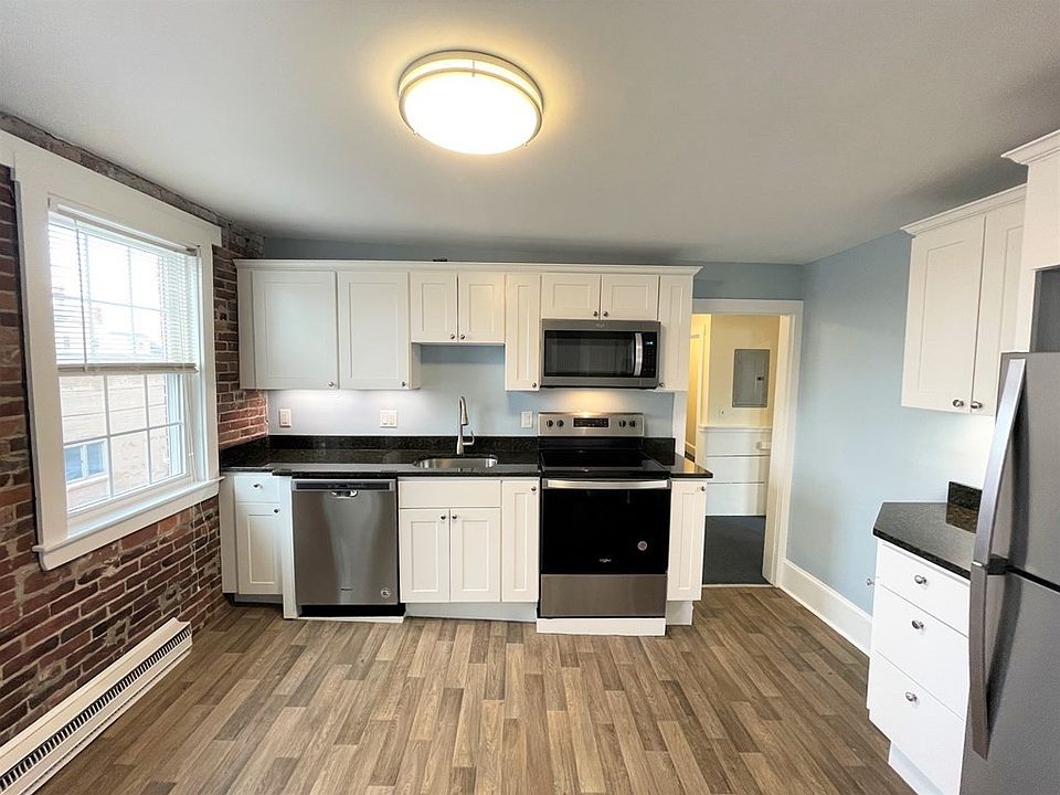 1st image of 12 Essex St #5