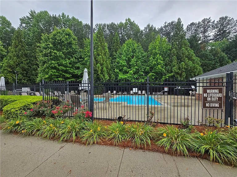 1356 Bexley Pl NW #11 — Photo 39
