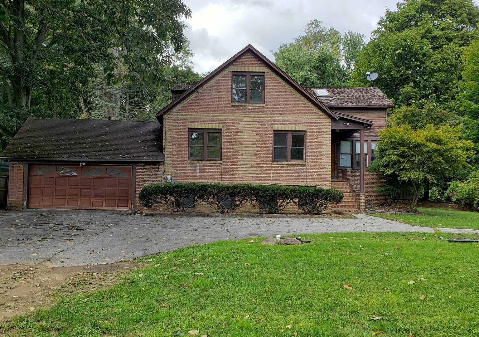 660 Vassar Rd, Poughkeepsie, NY 12603 Zillow