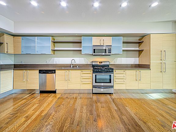 5th image of 1234 Wilshire Blvd APT 313