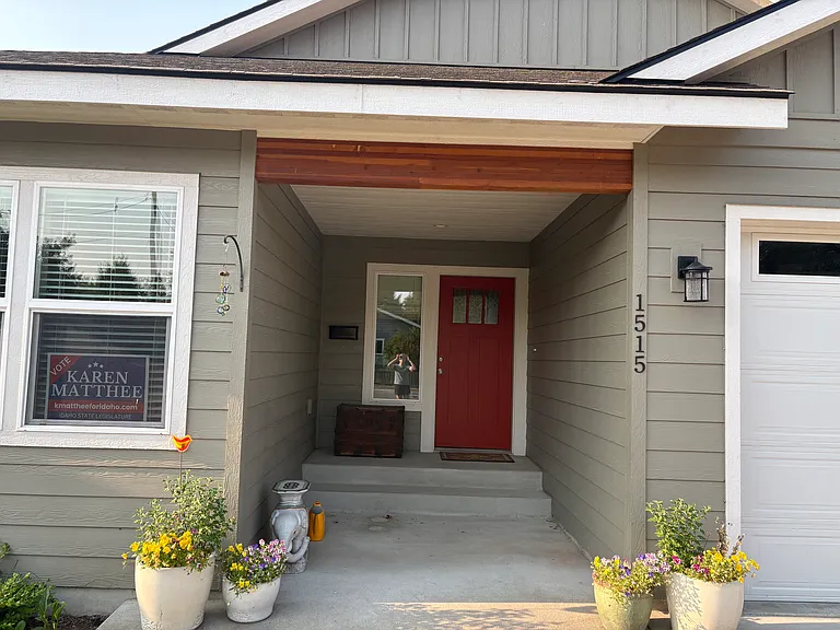 1515 Poplar St — Photo 11