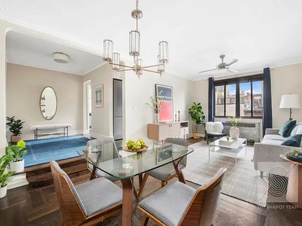 255 W 23rd St APT 5GW, Manhattan, NY 10011