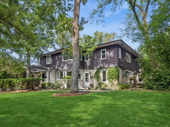 1557 Cavell Ave, Highland Park, IL 60035