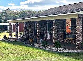 602 Lakewood Dr, Leakesville, MS 39451