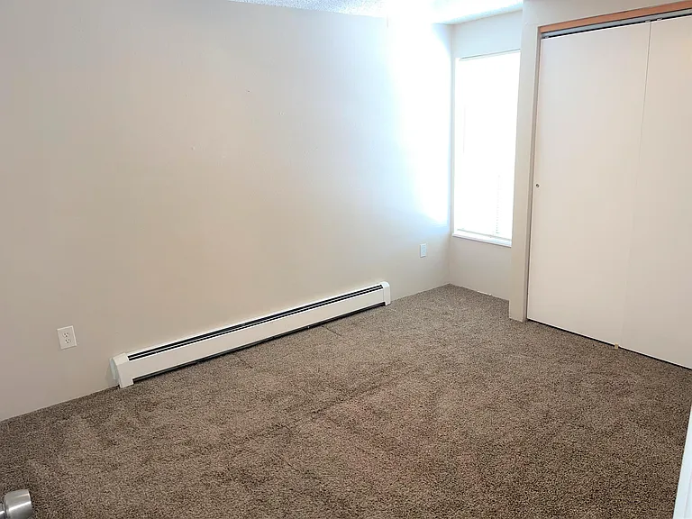 2725 Harvard St #B — Photo 11