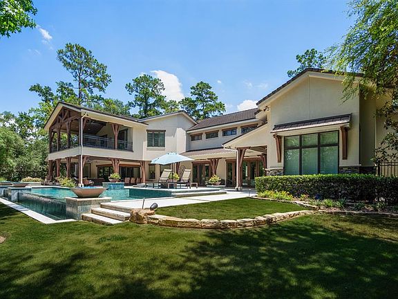 2nd image of 55 Silver Iris Way