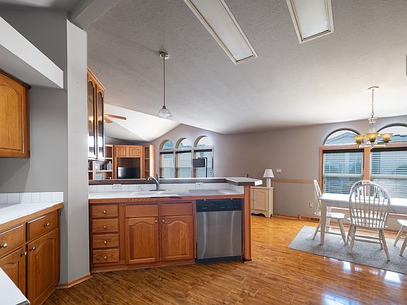 4th image of 10706 W Silver Lake Dr