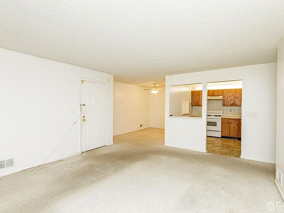 5th image of 436 Danbury Ln #436