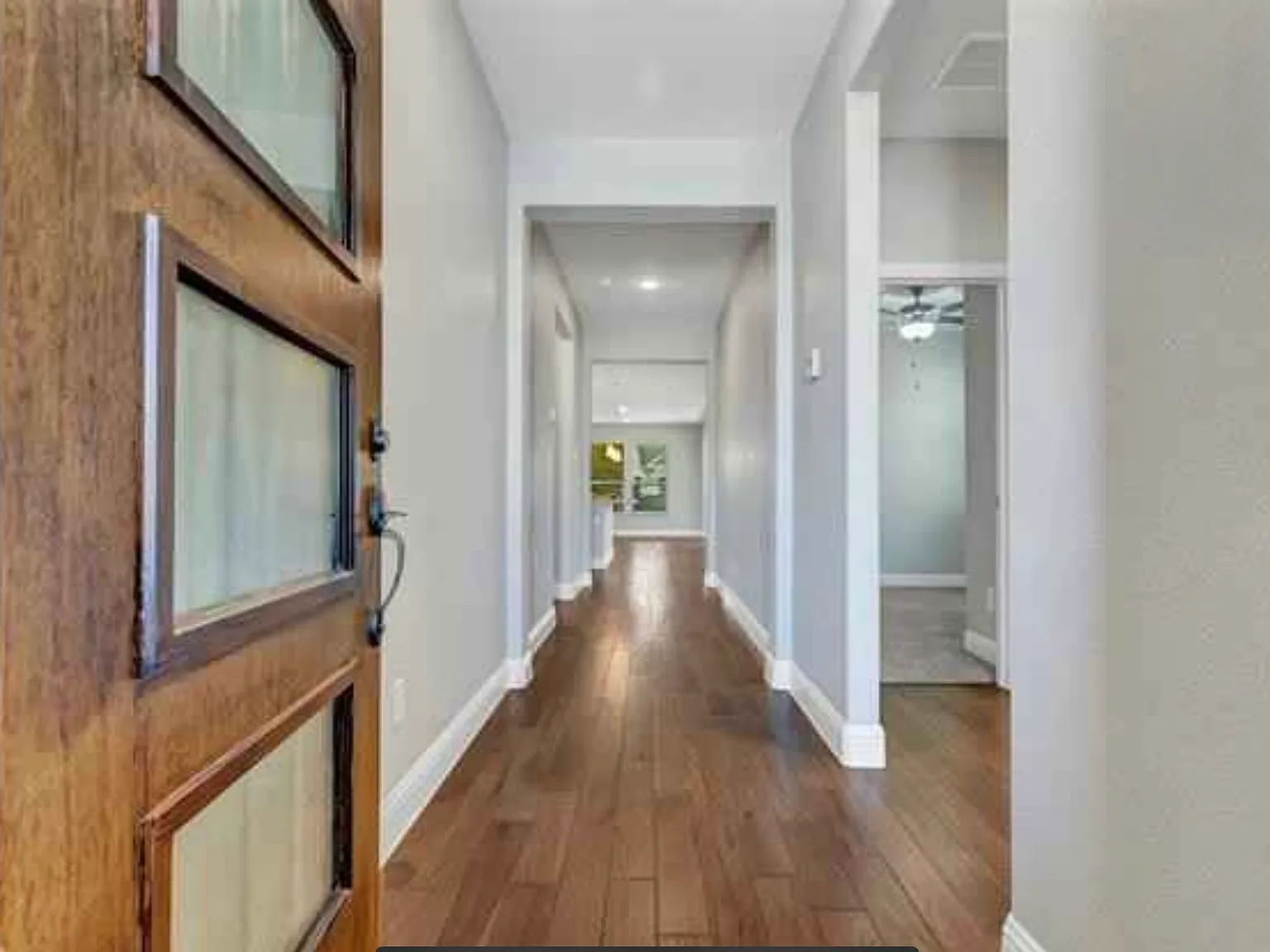 3 bed, 1672 sqft, $2,600 — Photo 2