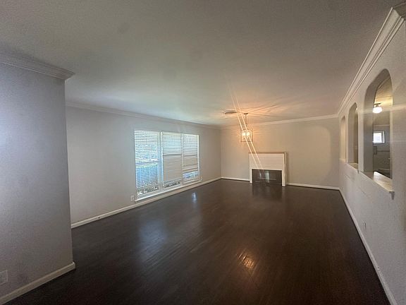 5th image of 11410 Ashcroft Dr