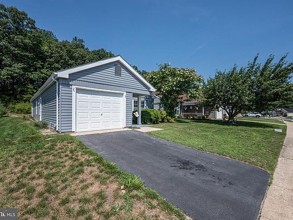 4th image of 116 Buckingham Dr