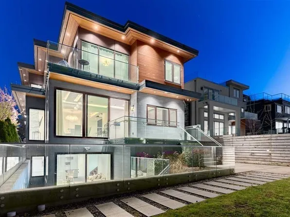 3011 W 27th Ave, Vancouver, BC V6L 1W6