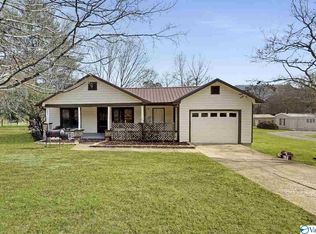 11818 Al Highway 65, Hollytree, AL 35751