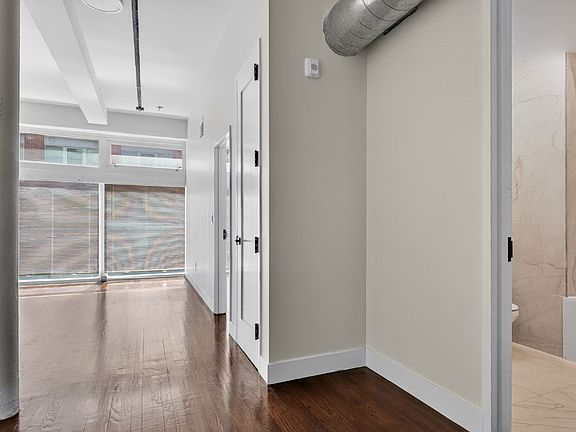 2nd image of 813 Chapel St #817-2A