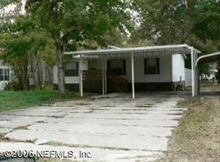 142 Edgewater Rd, Satsuma, FL 32189