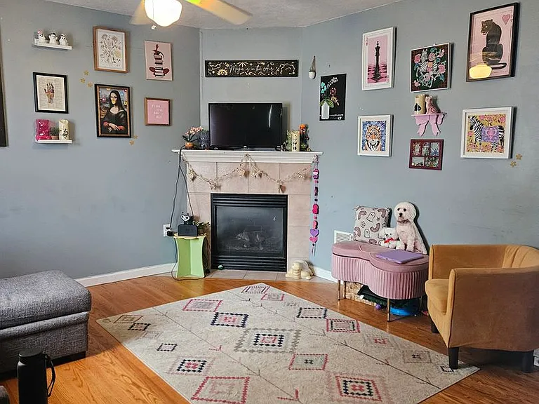 188 Birchtree Ct — Photo 2