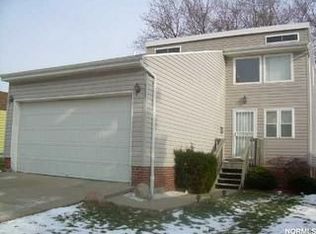 5033 Joseph St, Maple Heights, OH 44137