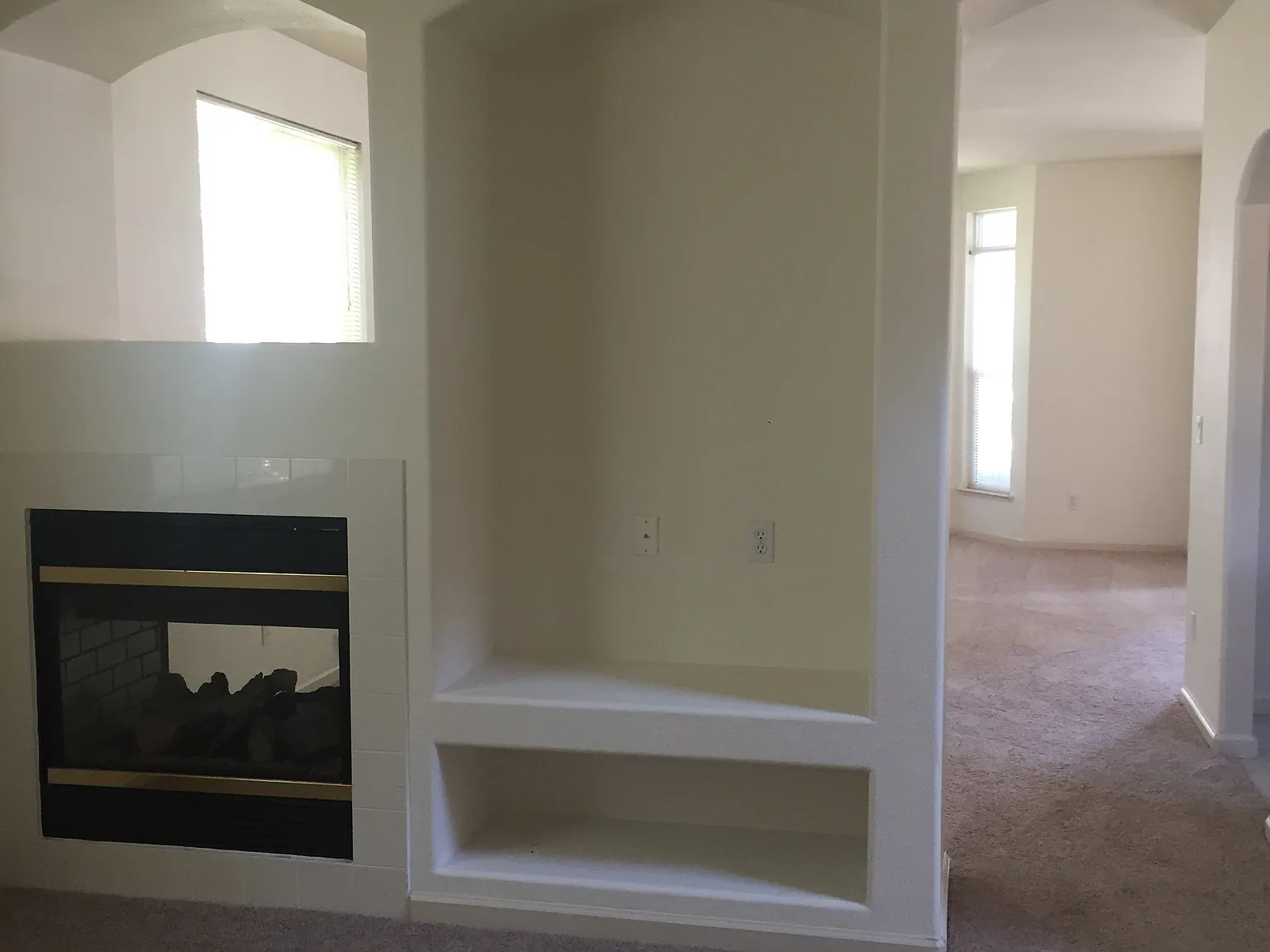 3054 Scarlet Oaks Way — Photo 3