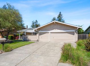 4997 Fern Pl, Rohnert Park, CA 94928