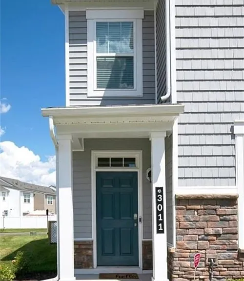 3011 Farmstead Mill Dr — Photo 3