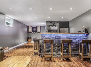 786 8th St E, Owen Sound, ON N4K1L9