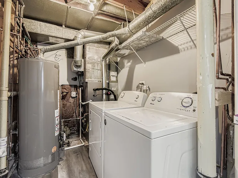 5611 Allemong Dr — Photo 26