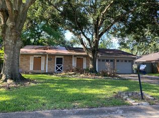 7506 Leaftex Dr, Humble, TX 77396