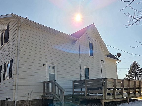 3rd image of 340 1st St SE