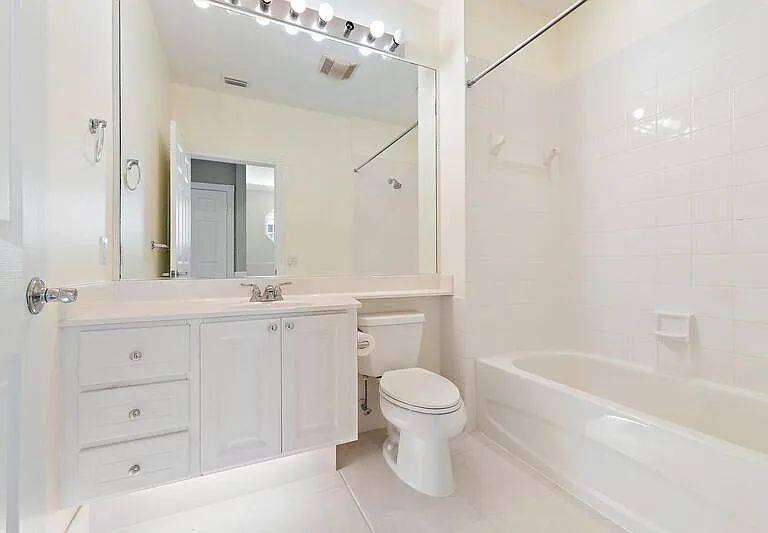 4526 Illicium Dr — Photo 28
