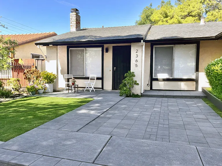 2365 Fallingtree Dr — Photo 1