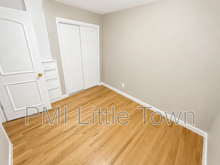 5561 S Cedar St — Photo 18