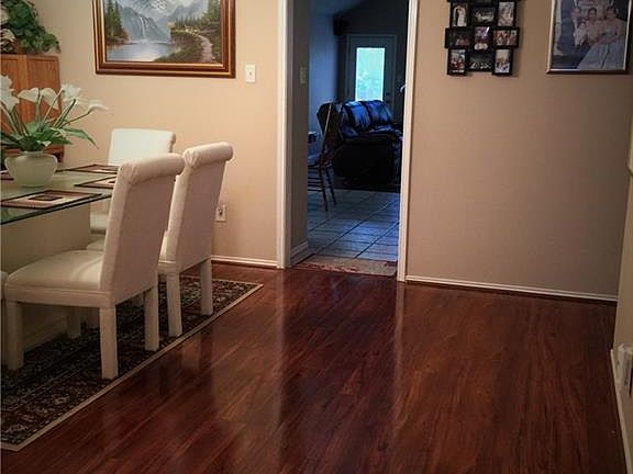 4th image of 1408 Stone Canyon Way