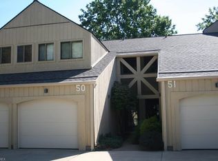 50 Landings Way, Avon Lake, OH