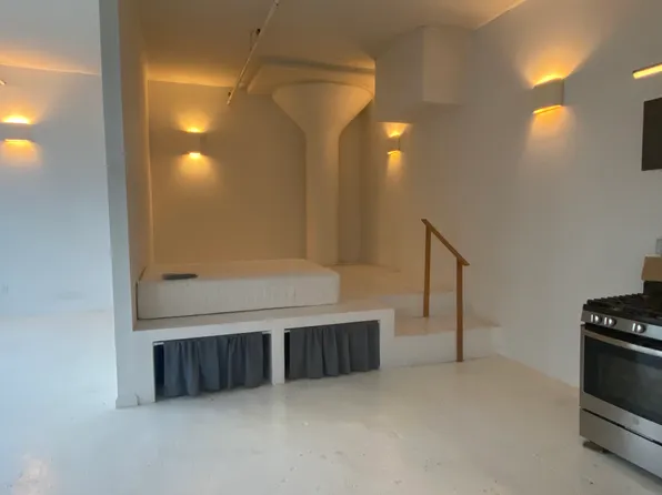 170 Tillary Street image 9 of 11