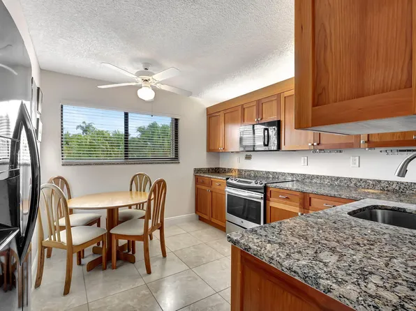 15450 Pembridge Avenue #183, Delray Beach, FL 33484