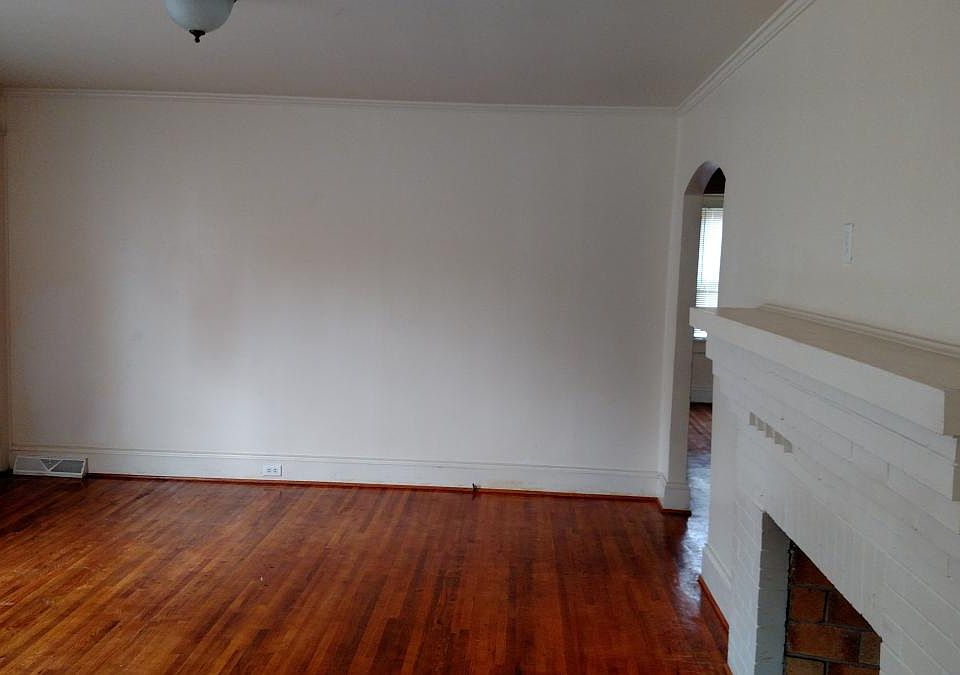 2nd image of 212 Overman Ave