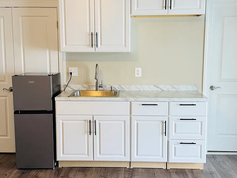 8762 Elsing Green Dr — Photo 2
