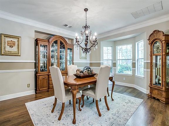 5th image of 3004 Native Oak Dr