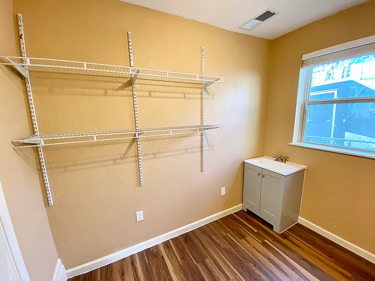932 Springdale Rd — Photo 3
