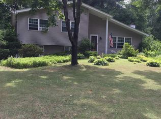 14 Sandi Dr, Poughkeepsie, NY 12603