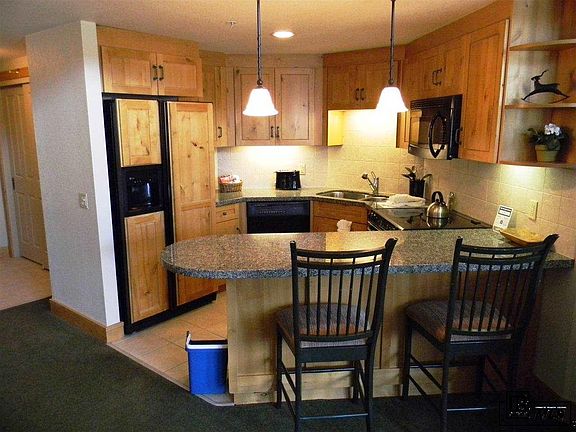 4th image of 2300 Mount Werner Cir #625