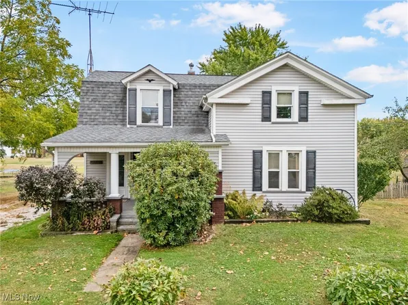 12232 Marlboro Ave NE, Alliance, OH 44601