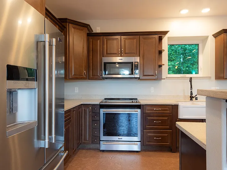 1068 N Old Steese Hwy — Photo 13