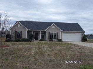 1565 Langdon Park Dr, Winder, GA 30680